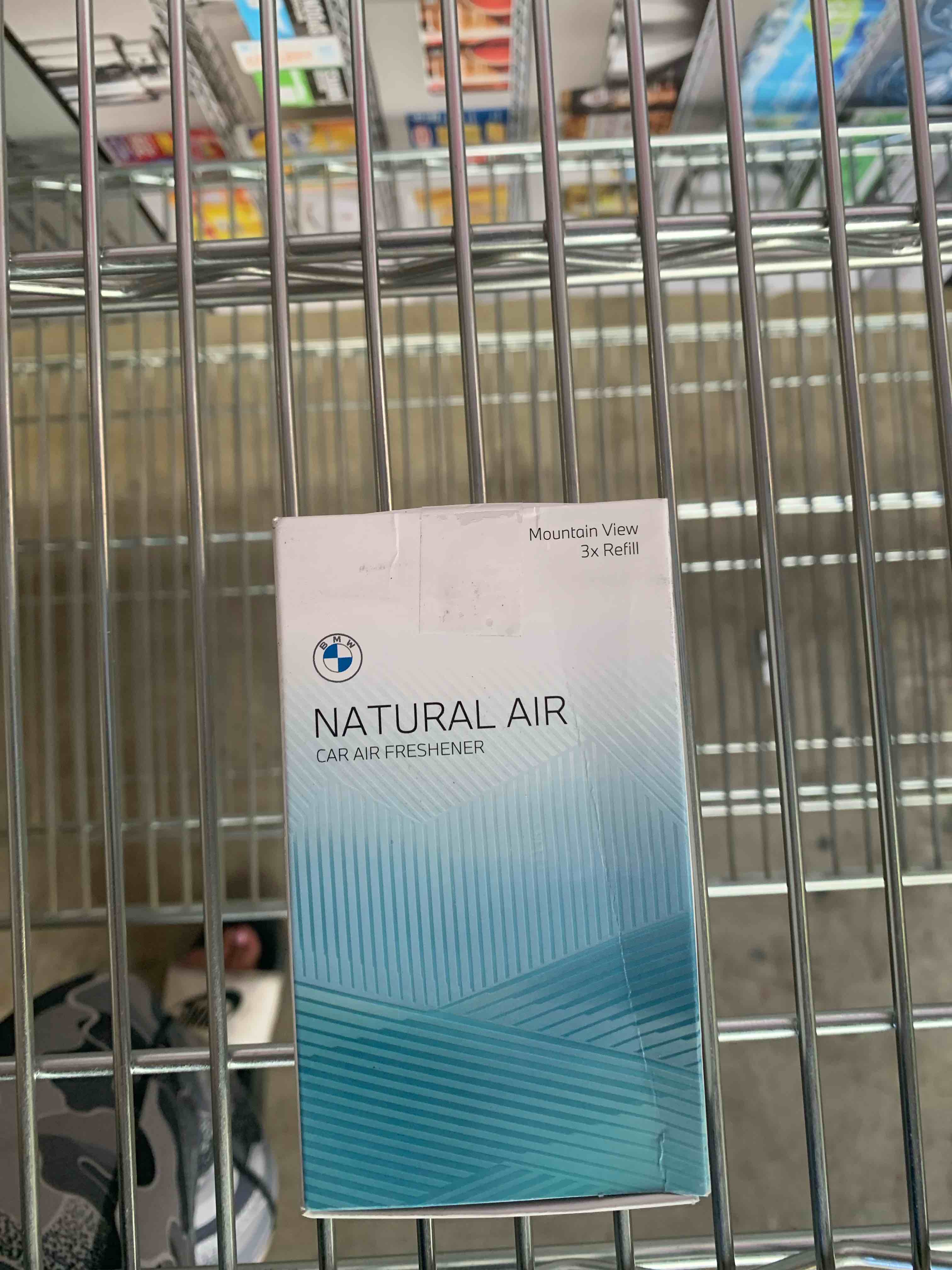 BMW 83125A7DC98 Natural Air Refill (Mountain View)
