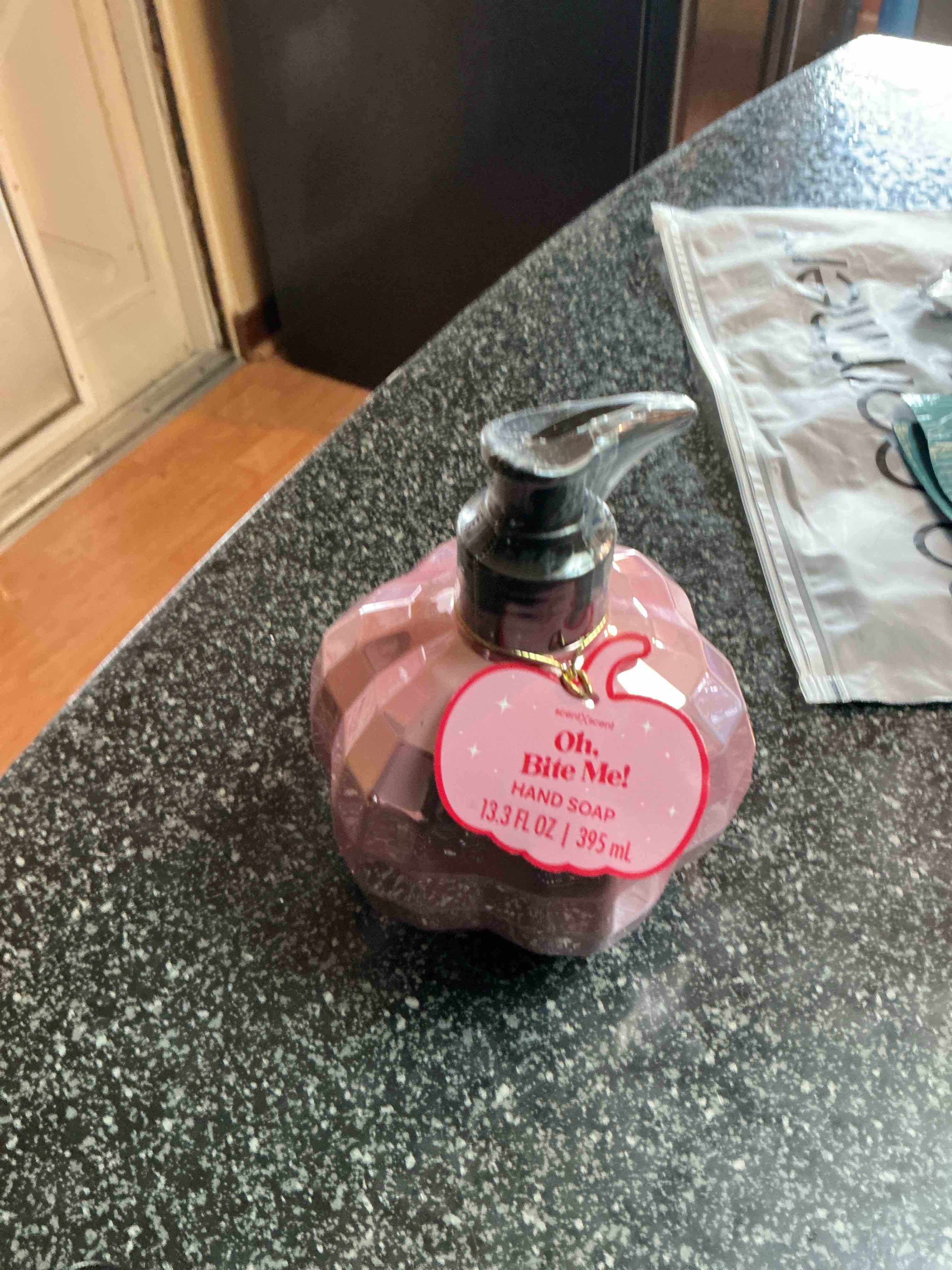 ScentXScent Oh Bite Me! - Spicy Apple Scent 13.3 Oz. - Hand Soap