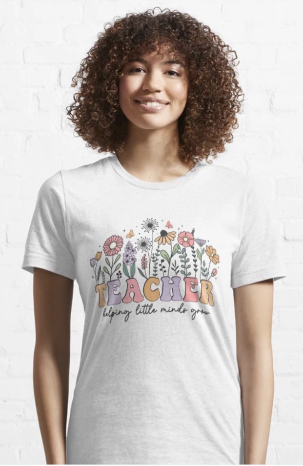Teacher Helping Little Minds Grow Flower Design Essential T-Shirt