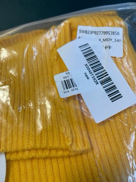 SWB23092779957858 (Size: 140)