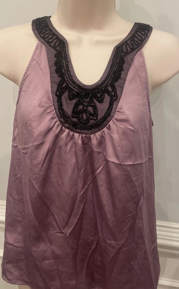The Limited Womens Sleeveless Embroidered Halter V Neck Size XS NWT