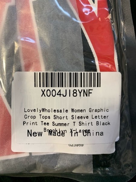 LovelyWholesale Cropped Graphic Tee for Women Baby Tees Summer Short Sleeve Tops Black Brooklyn X-Large