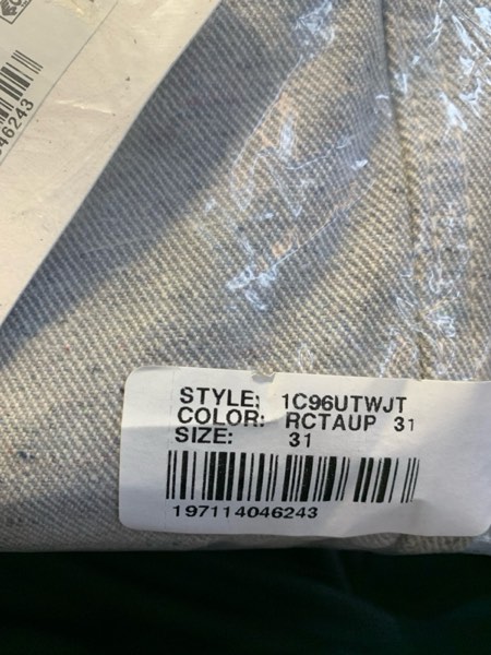 (Size:31) Mystery Item