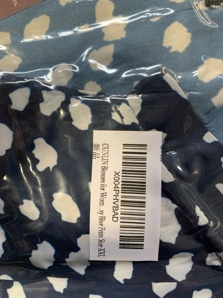 Condition photo showing New/Like New for (Size XXL) CUNLIN Womens Casual Loose Puff V Neck Trendy Tops for Floral Dressy Long Sleeve Travel Blouses Work Shirt X-Large 00052_navy Blue Print