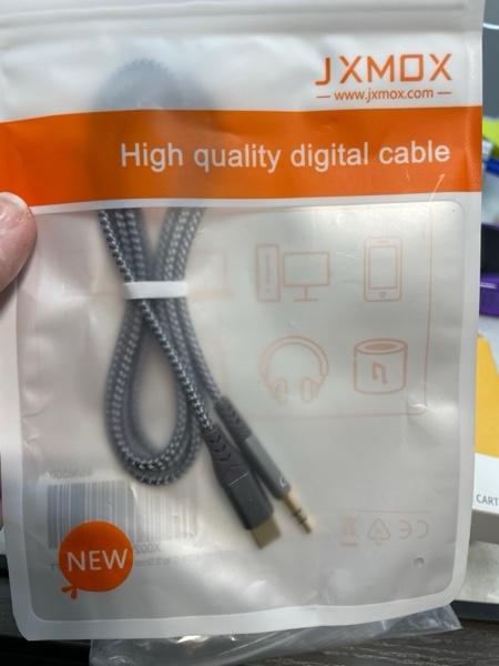 https://s3.amazonaws.com/lotting-images-prod/webster/WBS3222078_1743012167365.jpeg