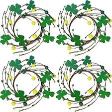 Door Wreath, Artificial Shamrock Green Berry Clover Wreath for Front Door Home Outdoor Porch Decorations Hanging Garland for Mother's Day Spring Summer Holiday Party
