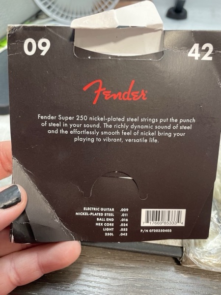 Fender Super 250 Electric Guitar Strings, Nickel Plated Steel, Ball End, 250L .009-.042