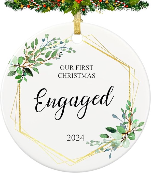 PJHHUIXIN Engaged Gift Our First Christmas Engaged Ornament 2024,MR & MRS Engaged Gifts for Couples,Wife,Husband,Friends, Round -Text 3