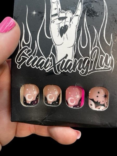 24 pieces halloween press on nails short square fake nails, black white press on nails coffin glossy halloween acrylic nails full cover halloween false nail halloween glue on nails for women