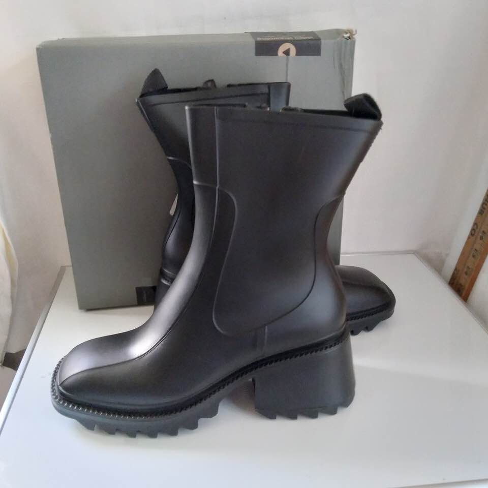 Platform Womens Boots Size 8 Black Square Toe Mid Calf Rubber Chunky Heel Y2k
