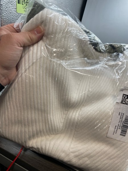 https://s3.amazonaws.com/lotting-images-prod/webster/WBS3253011_1752002224445.jpeg