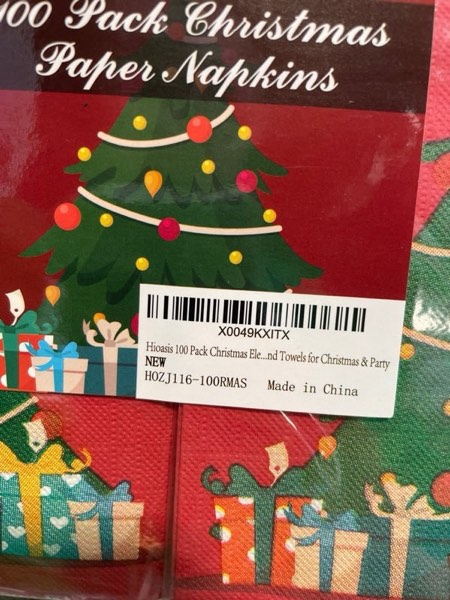 Hioasis 100 Pcs Christmas Red Paper Napkins - Christmas Guest Napkins - 3-ply Disposable Christmas Napkins - Christmas Tree Paper Napkins Hand Towels for Christmas & Party