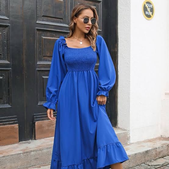 (Large) Square Neck Shirred Long Sleeve Midi Dress
