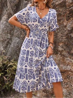 Women Fashionable Long Printed Dress With V-Neck And A Cinched Waist, Perfect For Vacation - Large