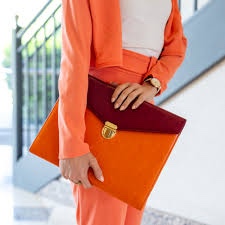 Emberfolio Business Portfolio- Premium Vegan PU Leather Padfolio with Durable Zipper & 13 inch Table