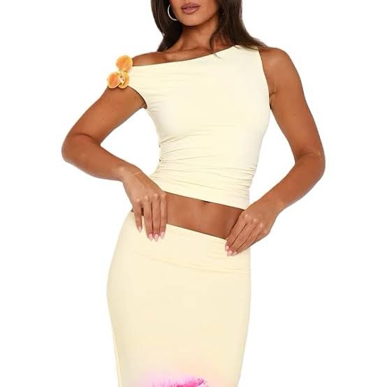 (Size M) Giraropa Women 3D Flower One Shoulder Tops Ruched Slim Fit Crop Tank Top Y2k Going Out Shirts Trendy