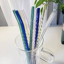 YUTRENN Reusable Glass Straws Colorful Twist Shape Sets of 8 with 4 Bent and 4 Straight Straws & 2 C