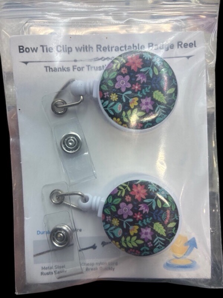 2Pcs Flower Badge Reels with Vertical Clear Plastic ID Card Holders (2.5" x 3.7") Retractable Name Tag ID Clip Holder Nursing Student RN Pediatric Teacher Office Work Accessories 5