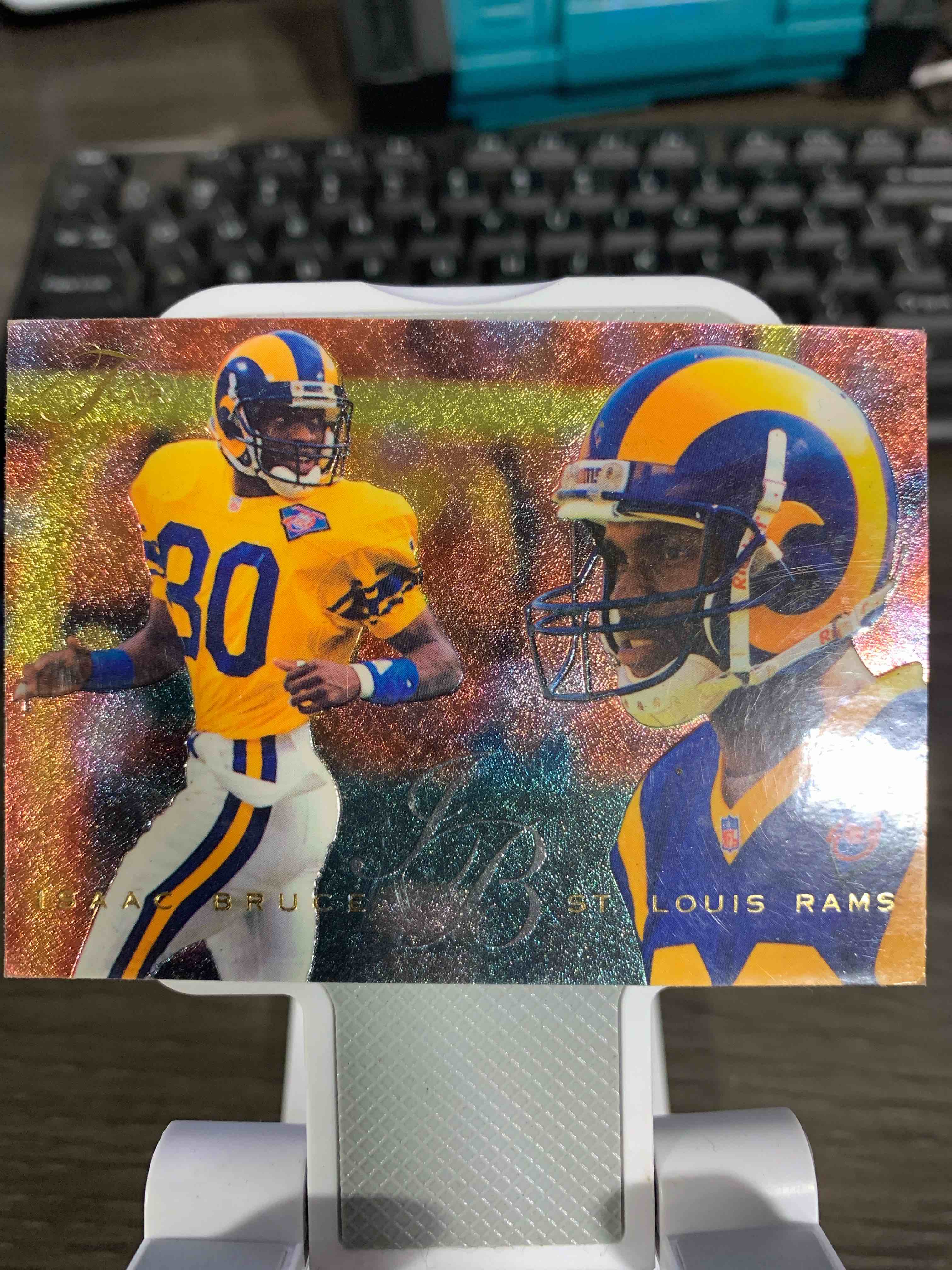 1995 Fleer Flair Football - Base and Rookie Isaac Bruce Card 
