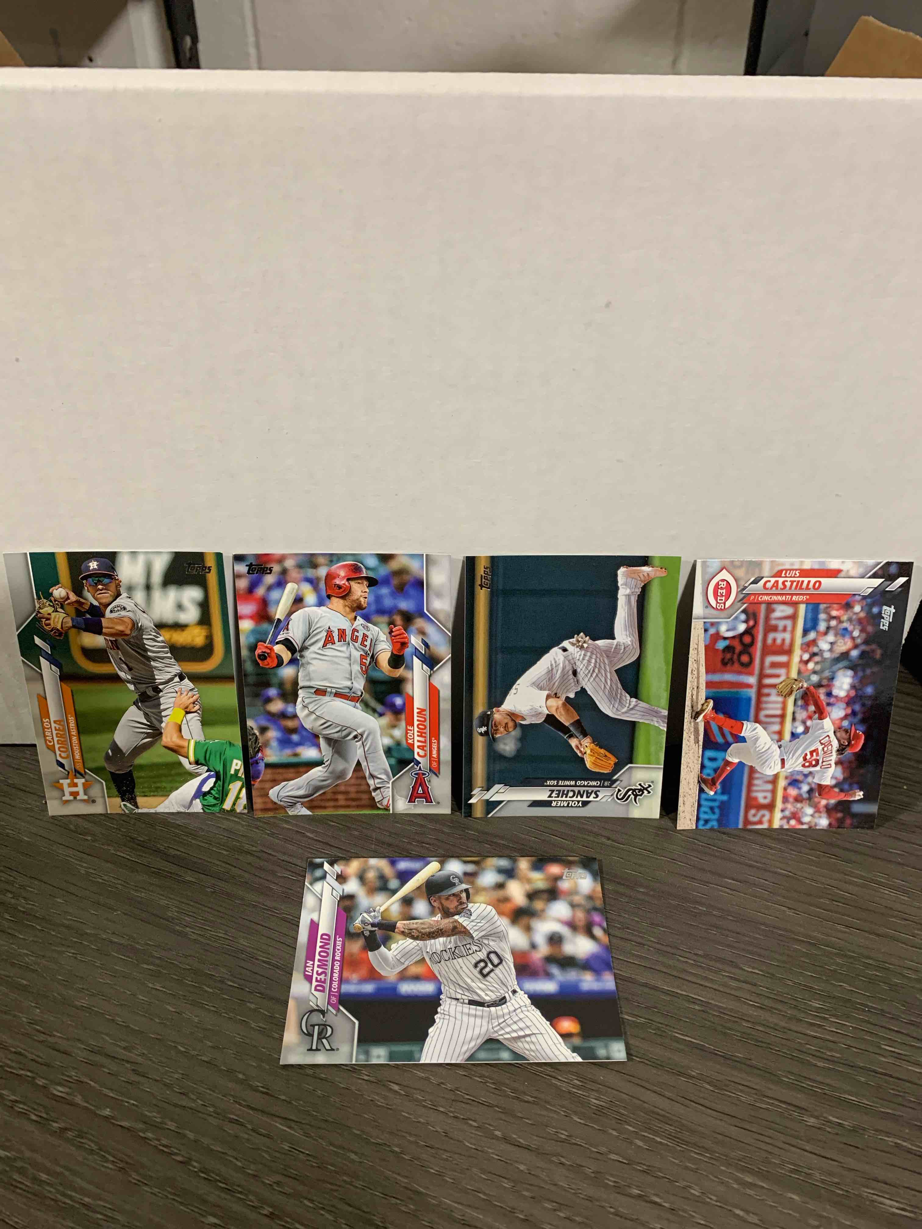 5 Card Lot of Baseball Cards