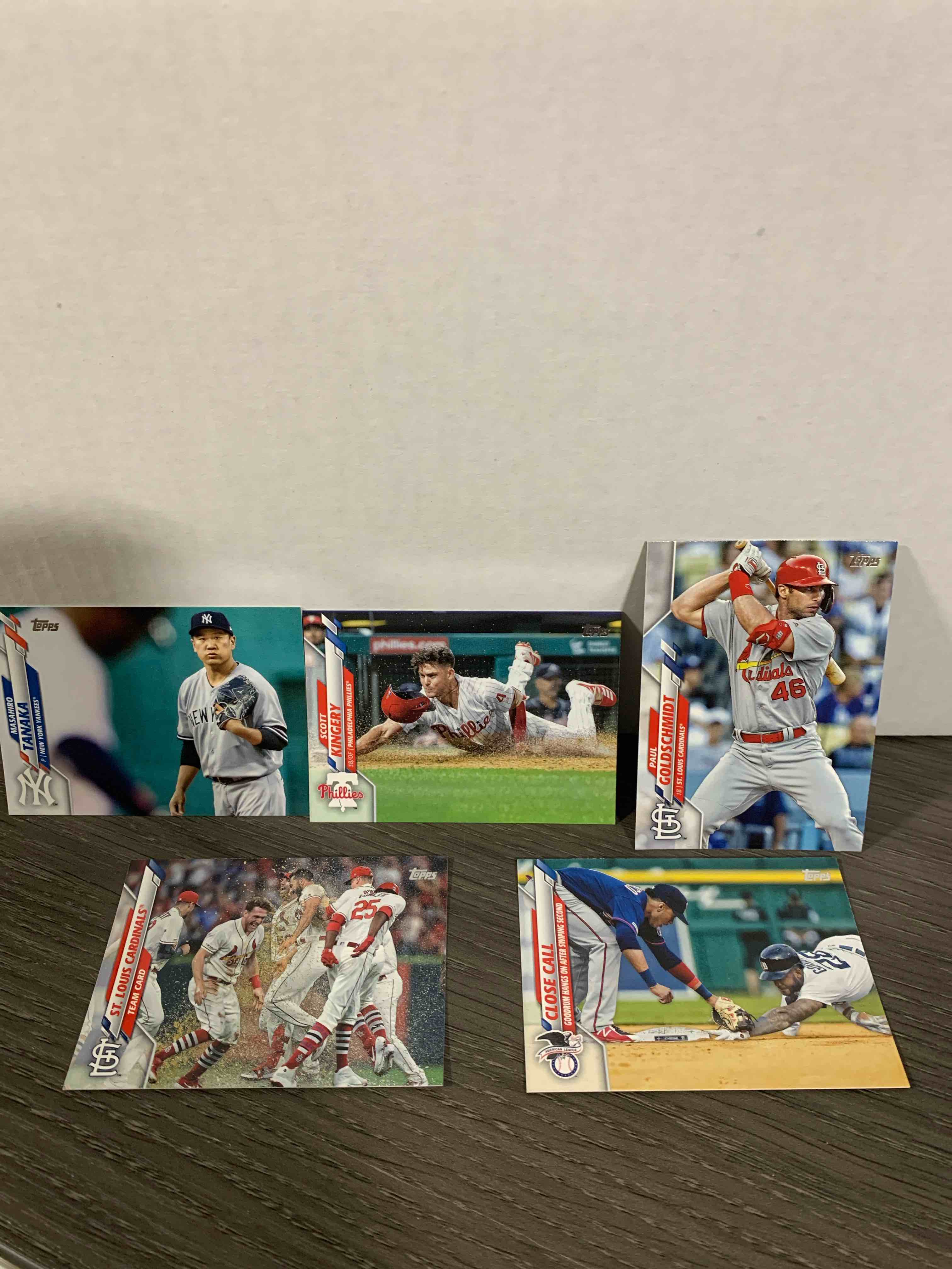 5 Card Lot of Baseball Cards