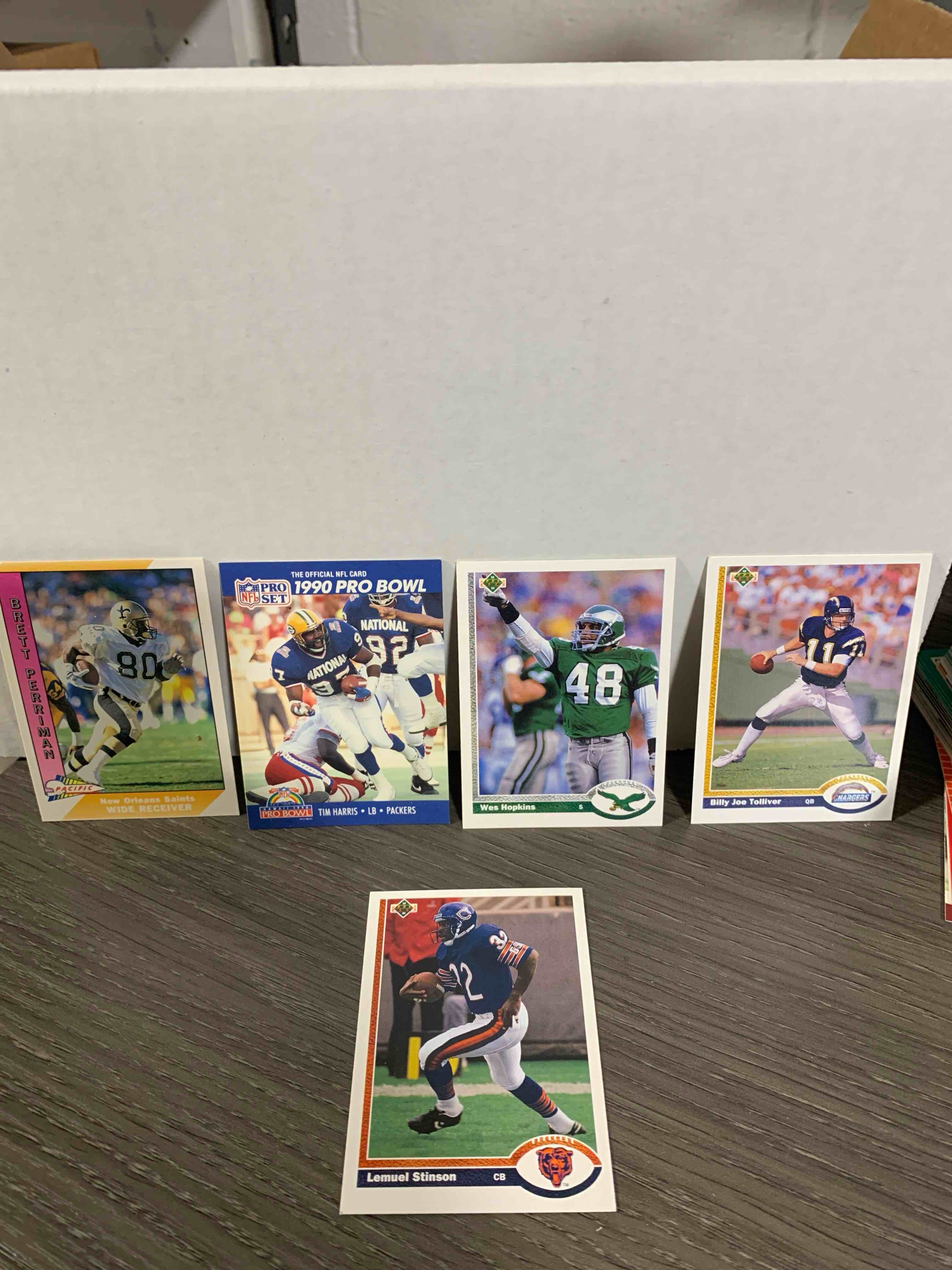5 Card Lot Of NFL Cards