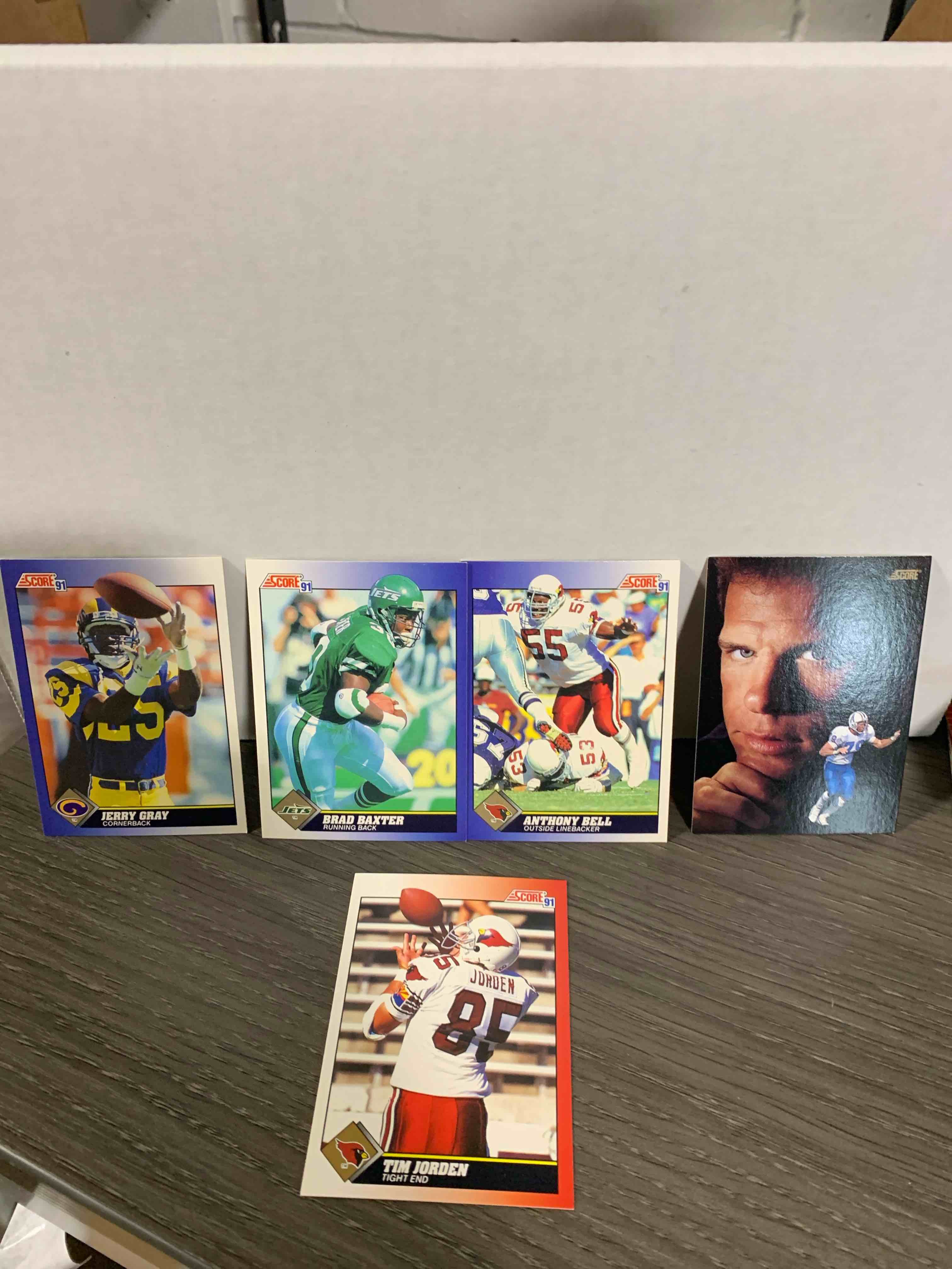 5 Card Lot Of NFL Cards
