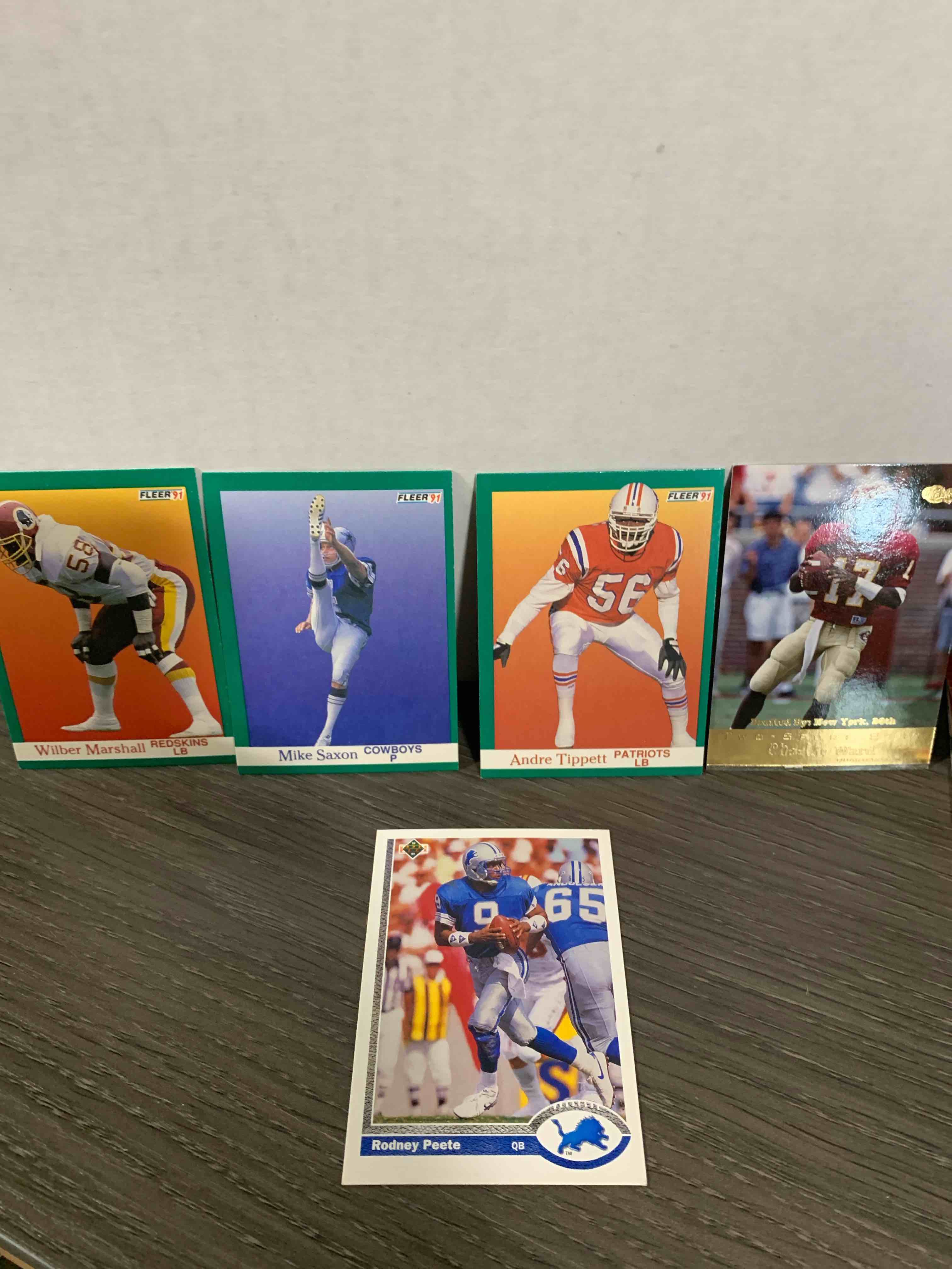 5 Card Lot Of NFL Cards