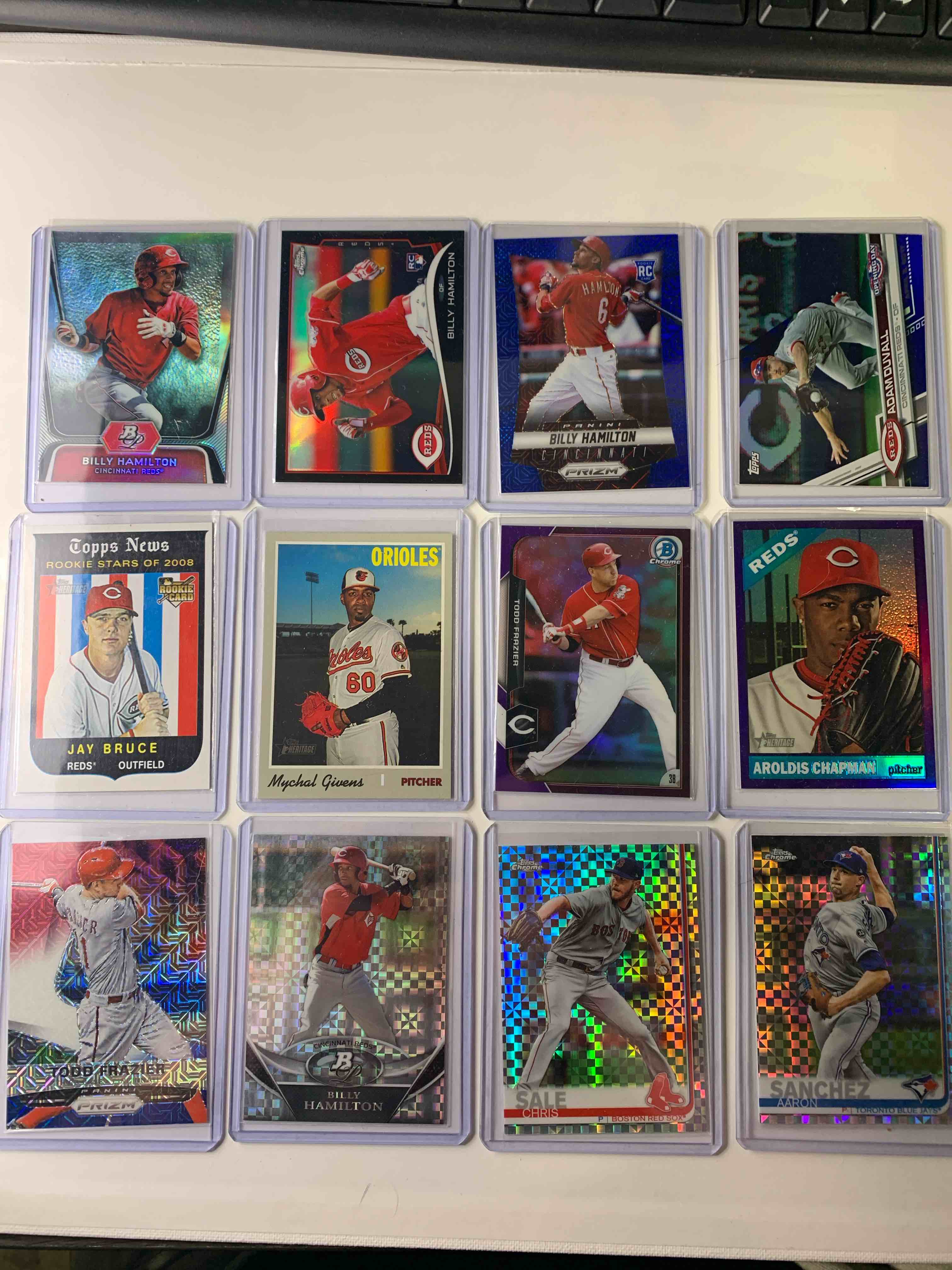 12 Card Baseballs Card Lot