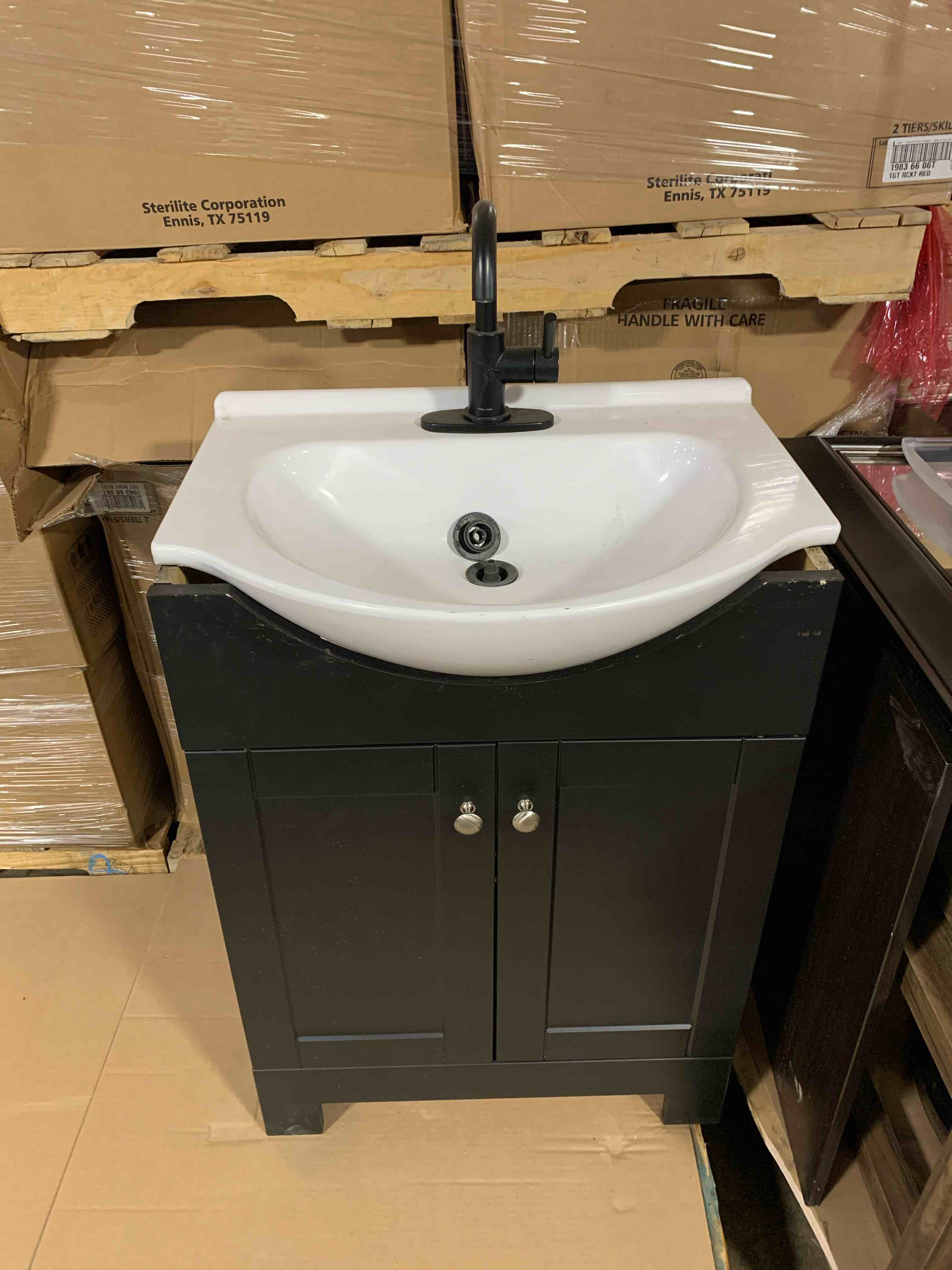 Vanity and Since Combo. Includes The Faucet To