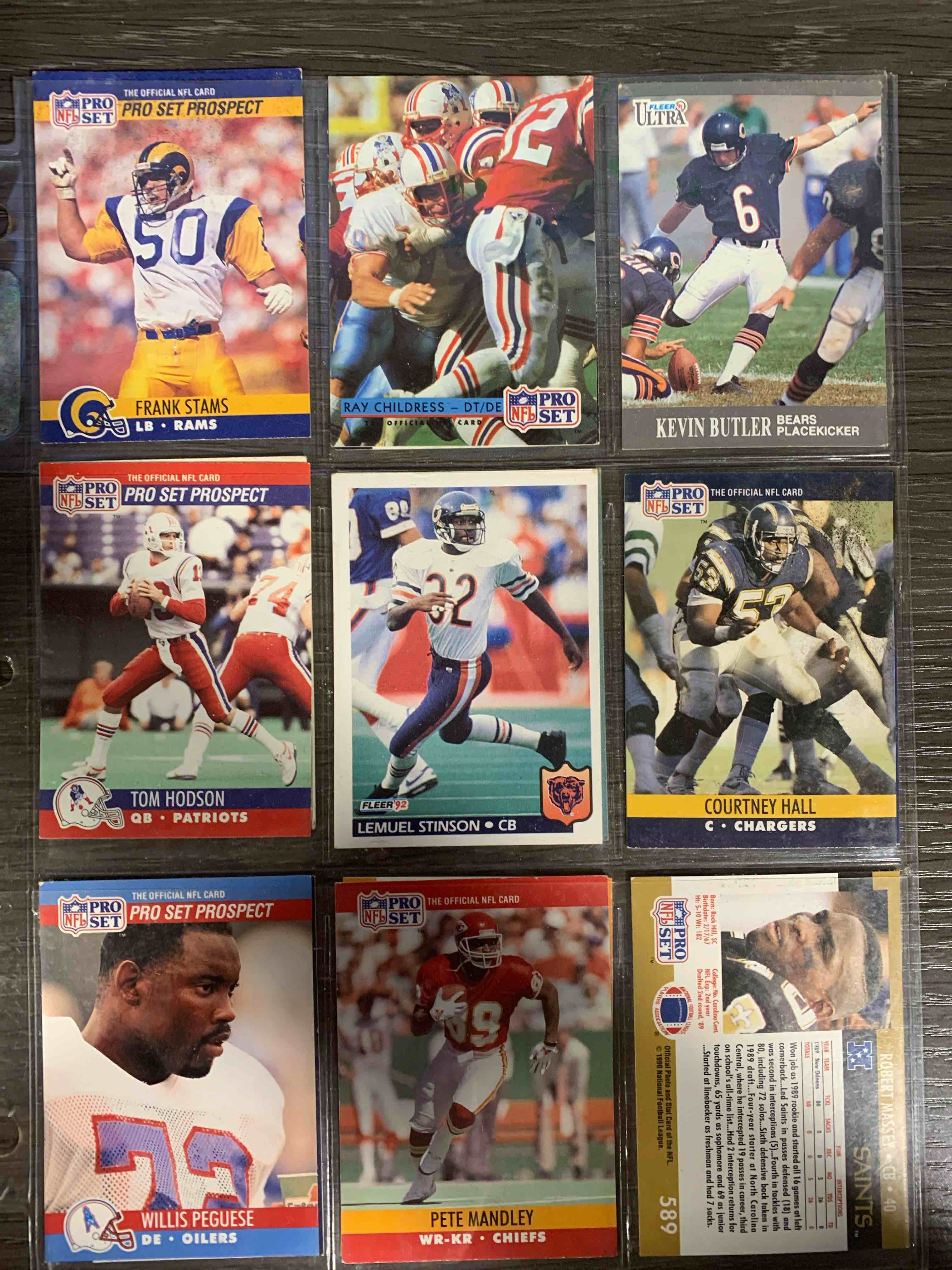 16 NFL Card Lot 