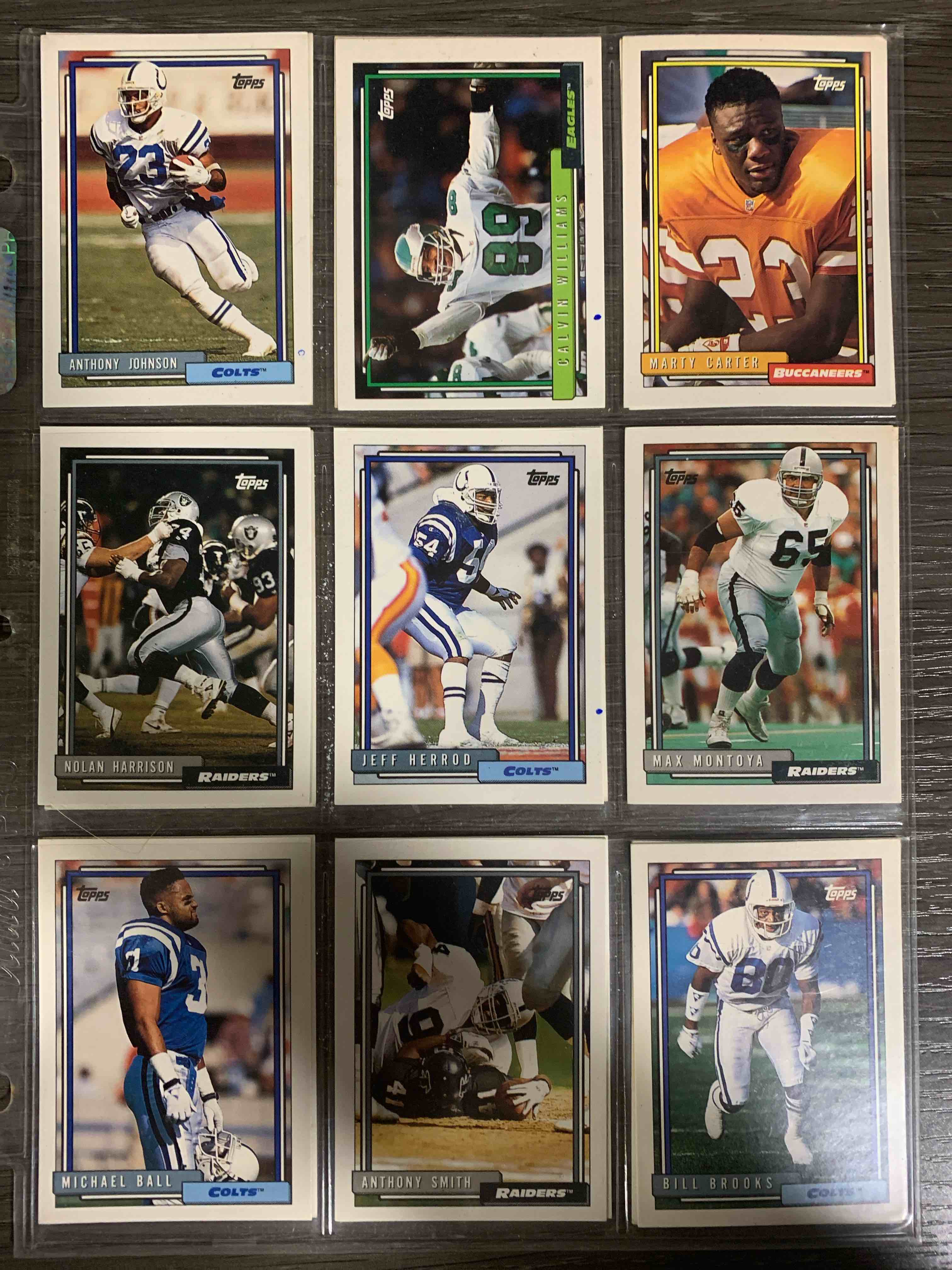 18 NFL Card Lot 