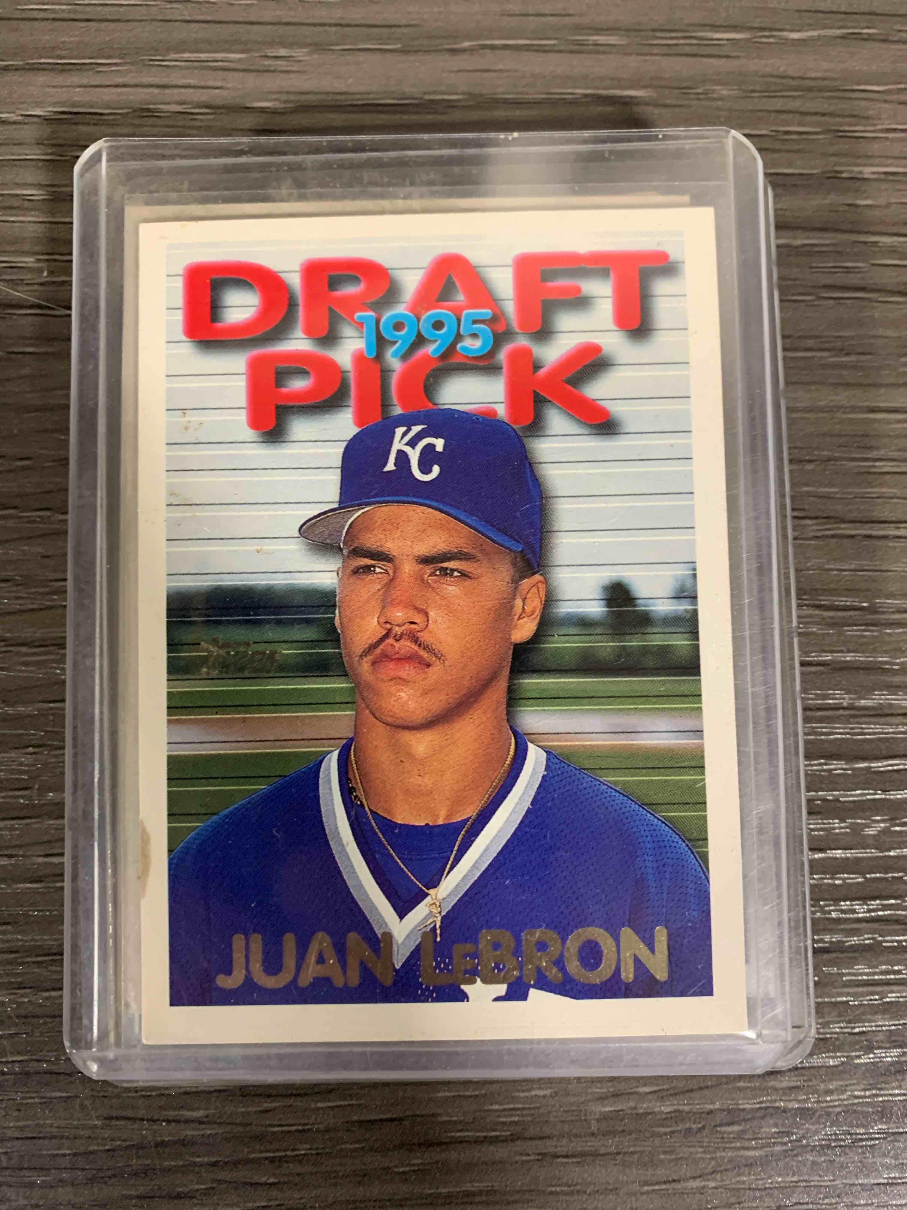 1995 Topps Traded #12T Juan LeBron UER Carlos Beltran
