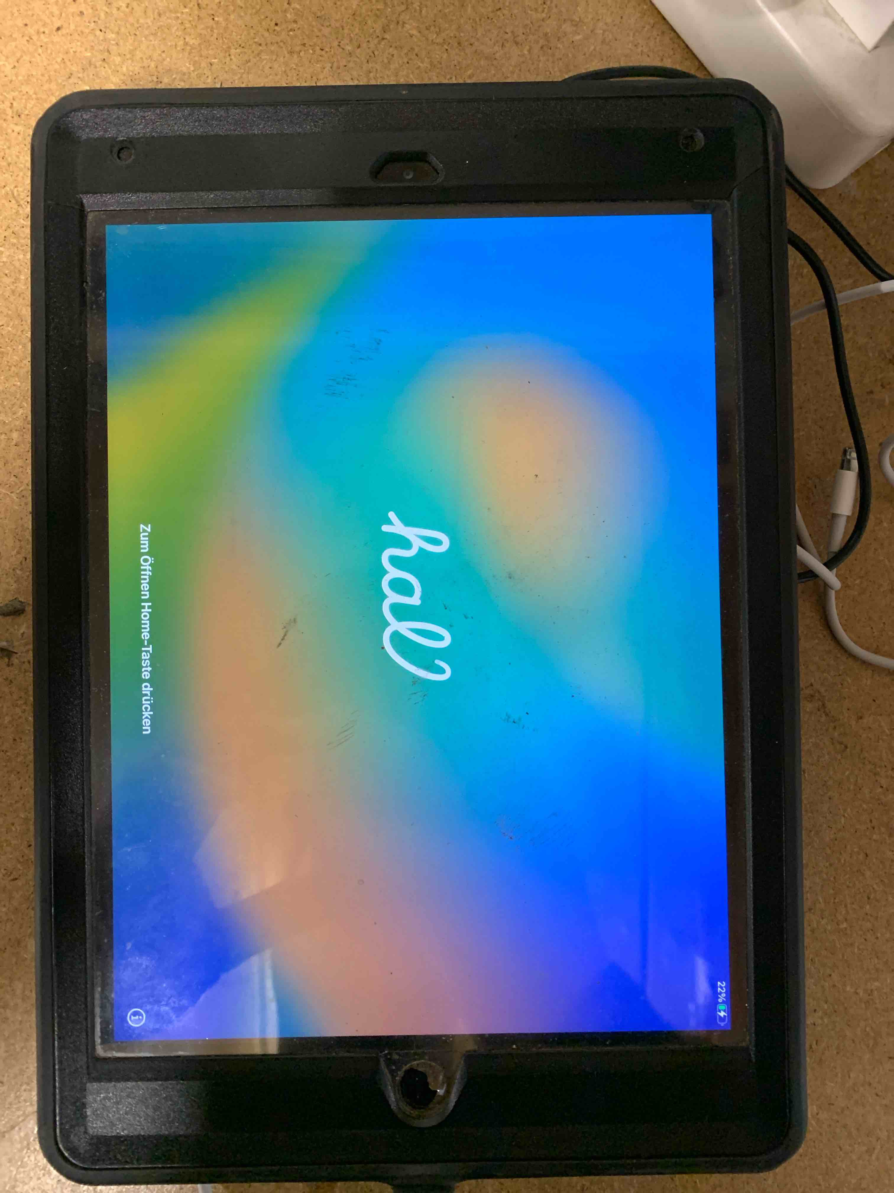 ( WORKING ) Apple 2019 iPad (10.2-inch, Wi-Fi, 32GB) - Space Gray (Renewed Premium)