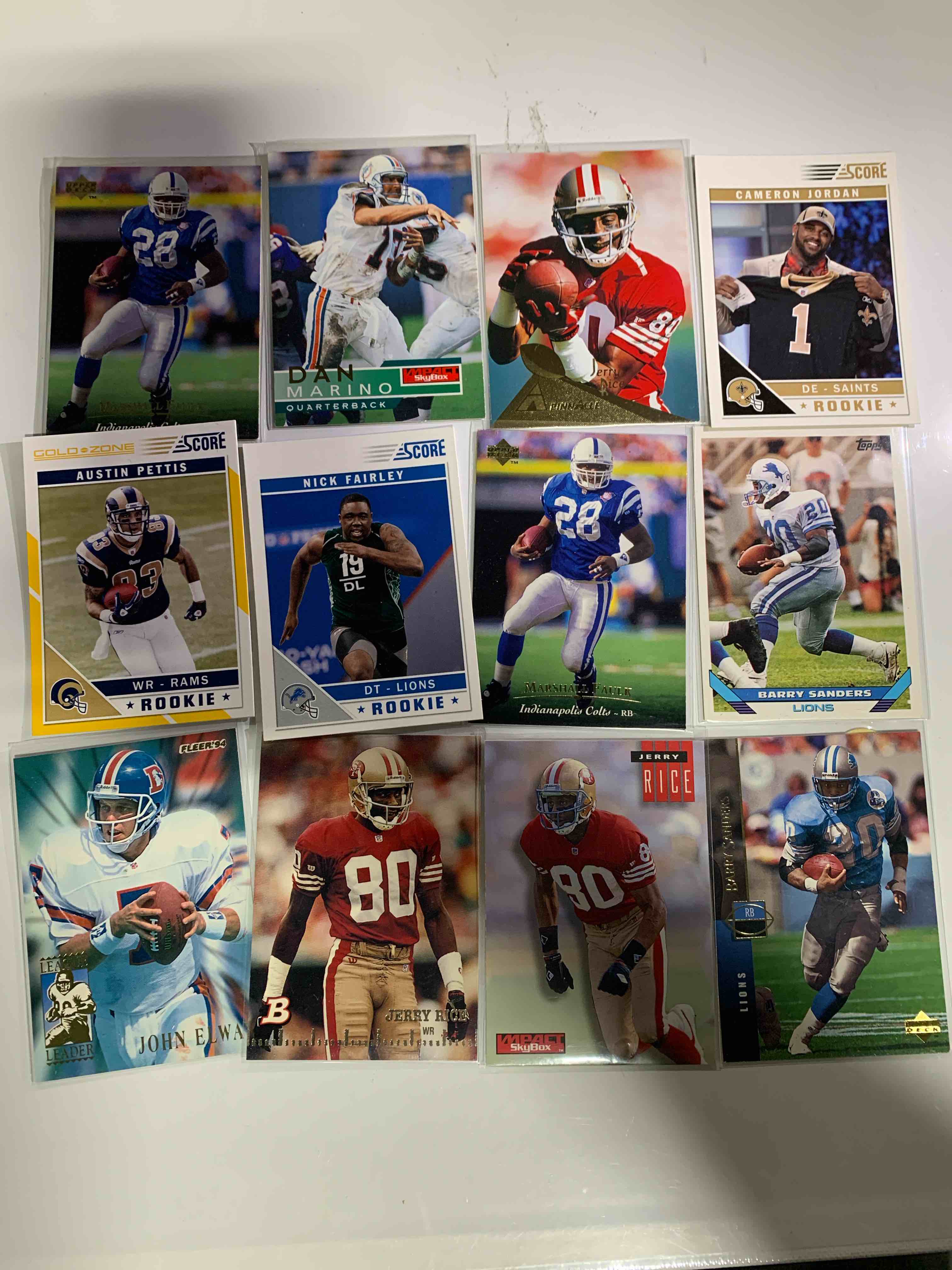 NFL 12 Card Lot