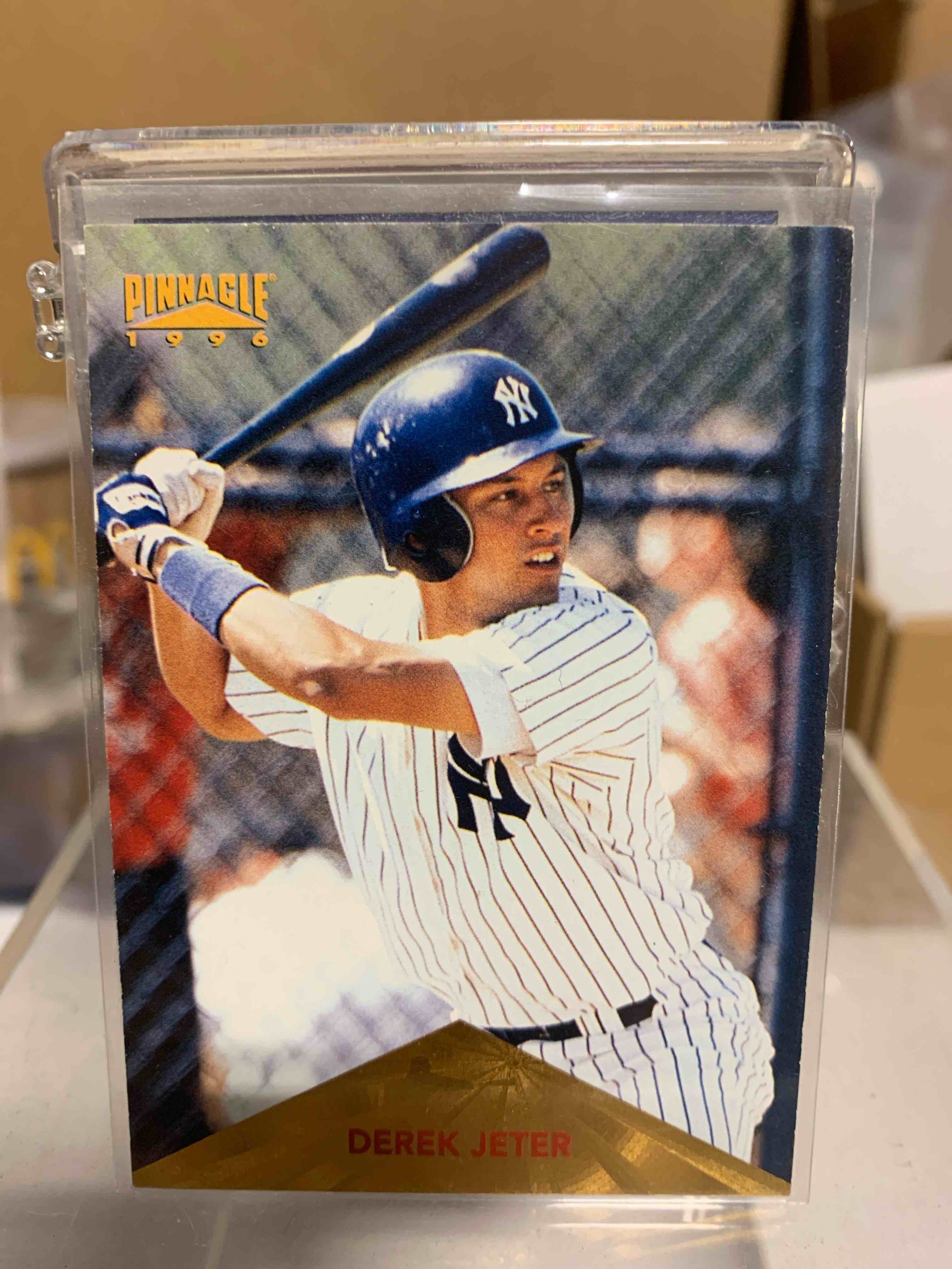 1995 Topps Ken Griffey Jr & Tony Gwynn card 160 Mid All Star Break Stars