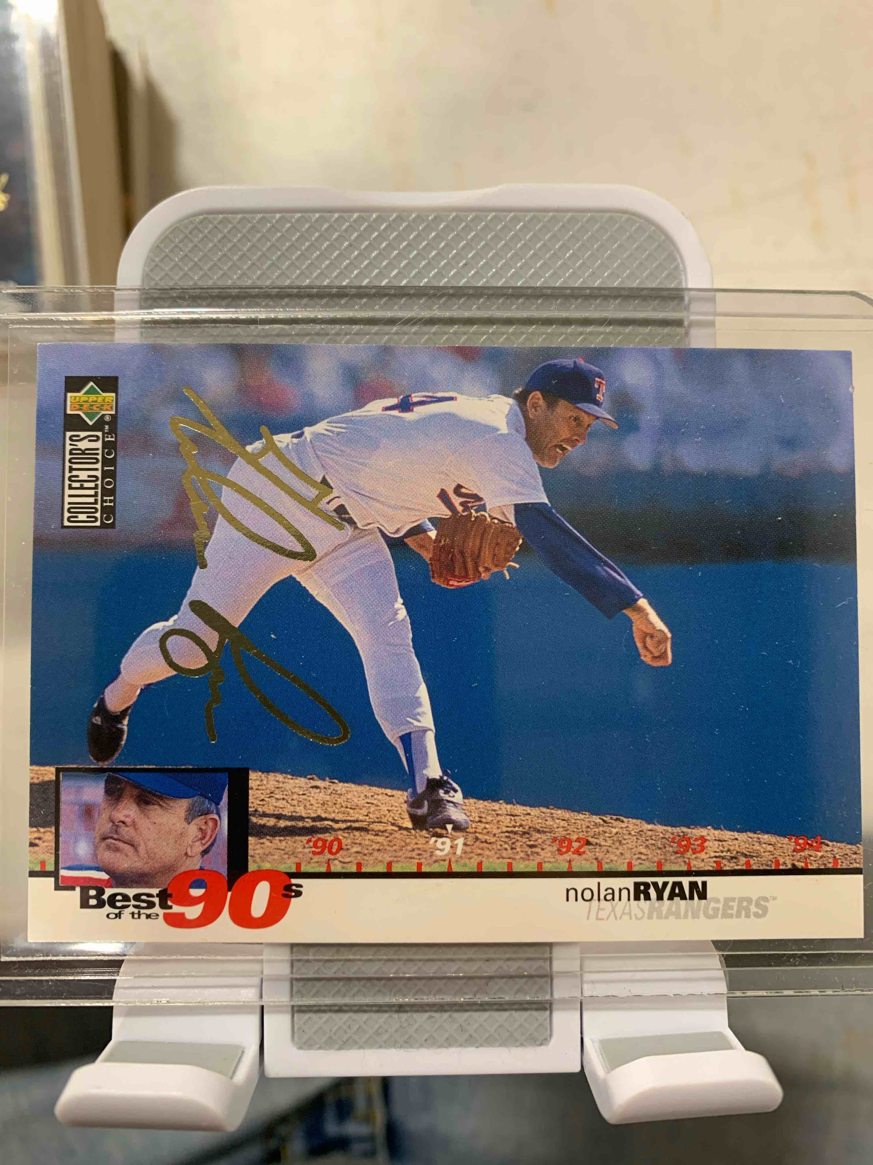 1995 Collectors Choice Gold Signature #52 Nolan Ryan Rangers