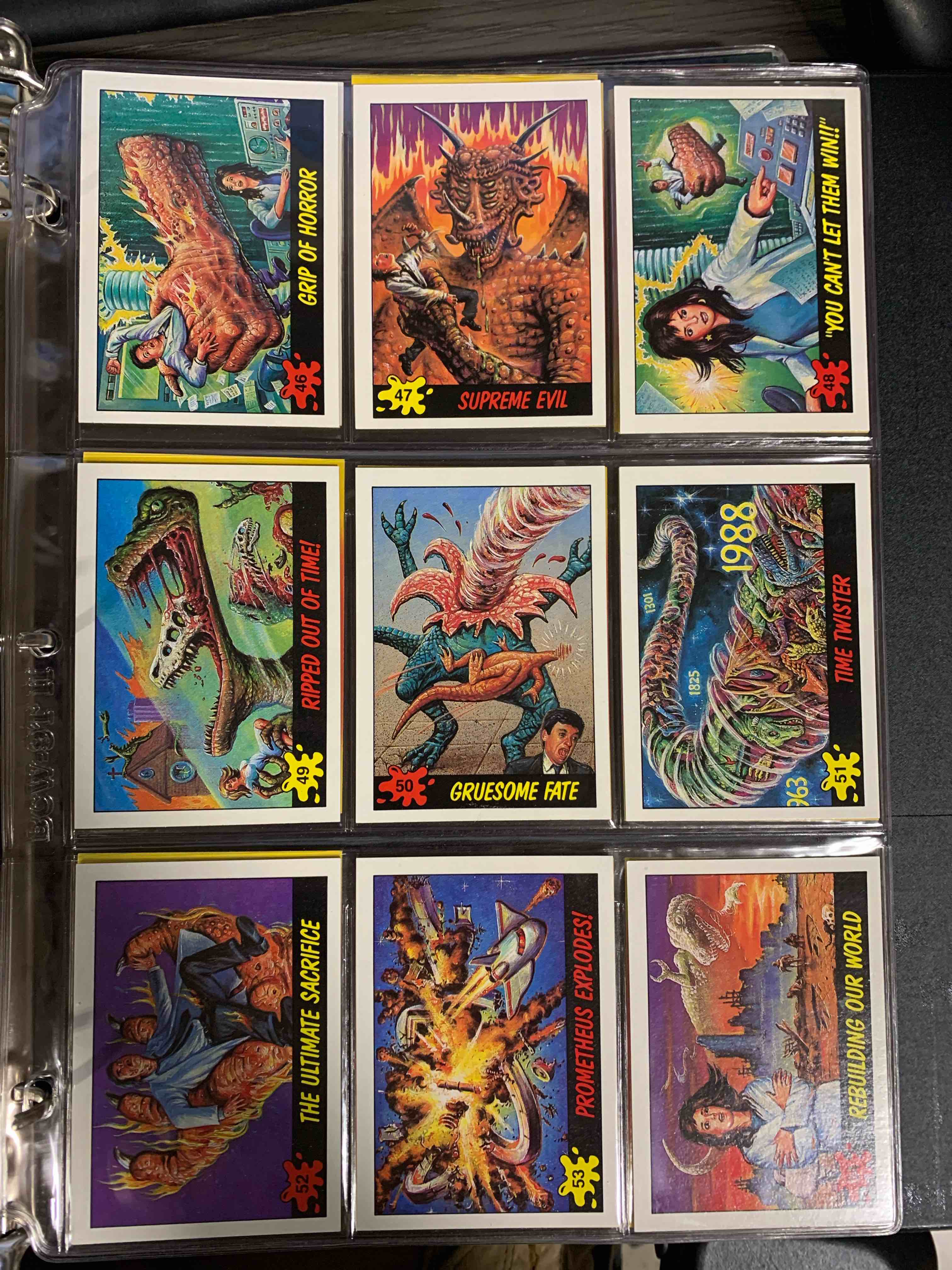 TOPPS 1988 DINOSAURS ATTACK Trading Cards