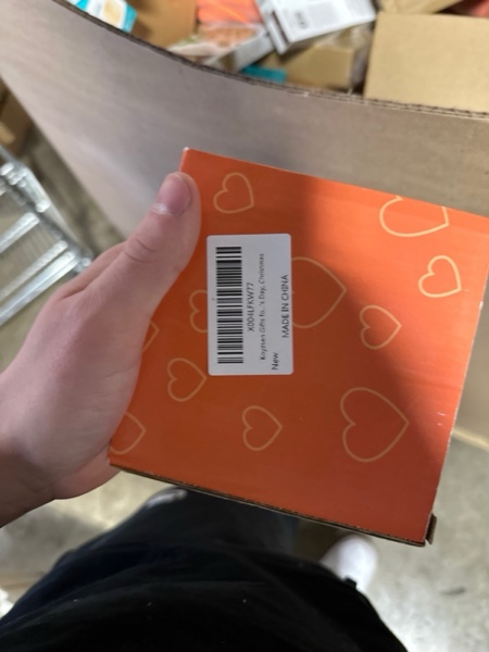 Condition photo showing New/Like New for Gifts for Mom from Daughter Ceramic Jewelry Dish Ring Trinket Tray - Remember I Love You Mom, Best Mother's Day Gifts for Mom, Unique Mother Gifts for Birthday, Valentine's Day, Christmas