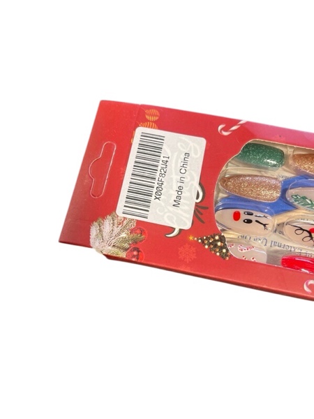24Pcs Christmas Press on Nails Medium Almond - WLGDLH Red&Green Fake Nails Gold Glitter False Nails Press Ons Nail Art Tips With Cute Elk Candy Design Acrylic Nail Kit for Women Christmas Decor