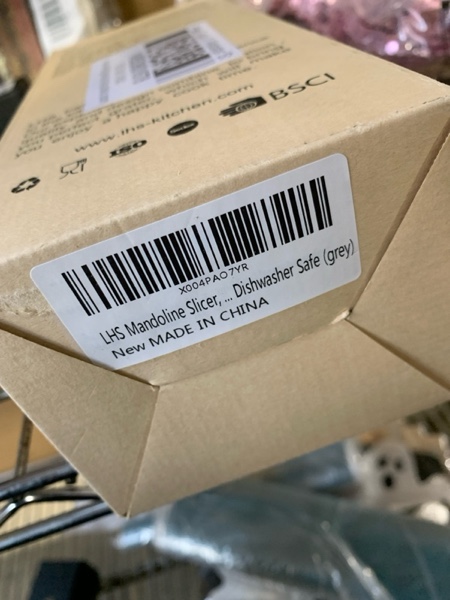 Condition photo showing New/Like New for LHS Mandoline Slicer, 4 Sharp Stainless Steel Blades with Food Storage Container — Kitchen Tools for Cheese, Chocolate, Vegetables& Fruits - Dishwasher Safe (grey) Gray