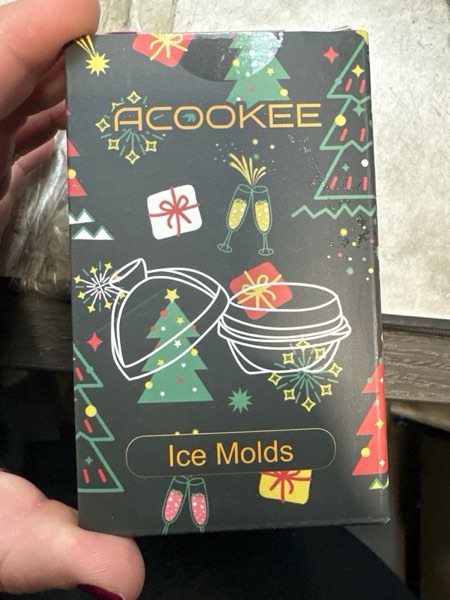 Condition photo showing New/Like New for Novelty Christmas Tree Snowflake Ice Ball Maker Mold Set of 2, Christmas Ornament Ice Molds, 2.4" Large Holiday Round Whiskey Ice Cube Mold for Bourbon, Cocktails, Gifts for Men Christmas Snowflake Tree 2Pcs