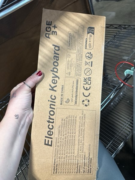 Condition photo showing New/Like New for Upgraded 37 Keys Kids Piano Keyboard – Portable Toddler Music Toy Keyboard with Microphone Musical Instrument Birthday Gift for 3 4 5 6 Boys Girls, Green