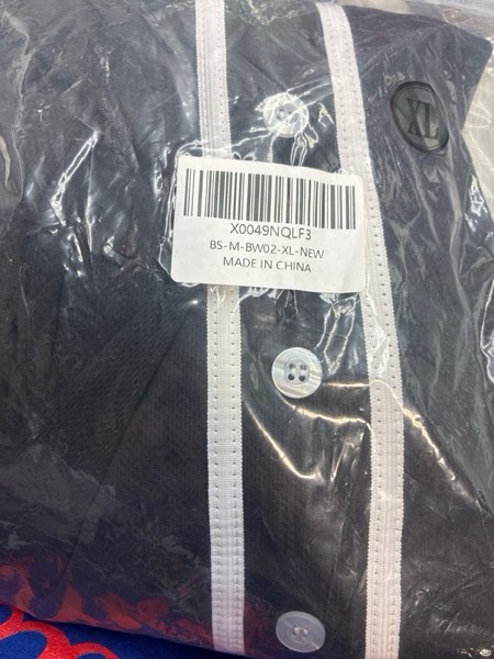 Condition photo showing New/Like New for YWIES Mens Button Down Plain Baseball Jersey, Blank Softball Team Uniform, Hip Hop Hipster Short Sleeve Active Shirts X-Large Black