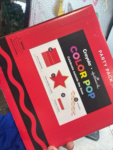 Condition photo showing New/Like New for Crayola Color Pop Scarlet Red and Gold Star Party Supplies (12 Paper Plates, 12 Paper Straws, 12 Place cards, 24 Napkins) for Birthdays, Christmas, Graduations, Fourth of July (5CLP1013)
