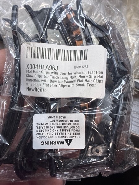 Condition photo showing New/Like New for Flat Hair Clips with Bow for Women, Flat Hair Claw Clips for Thick Long Hair, Hair Barrettes with Bow for Women Flat Hair CLips with Hook Flat Hair Clips with Small Teeth