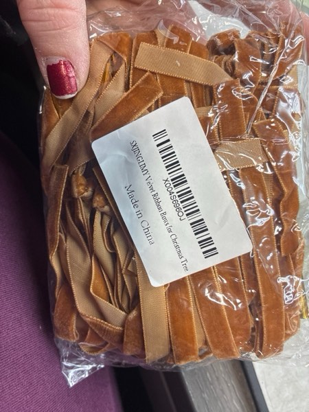 Condition photo showing New/Like New for Velvet Bows for Christmas Tree, 24 Pcs 5x7 Inch Velvets Ribbon Tree Bows, Velvet Ornaments for Christmas Trees Decorations Wreath Outdoor Indoor Brown