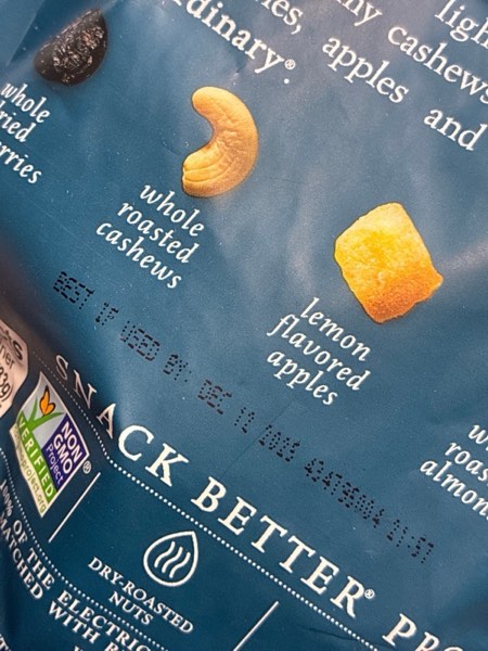 Condition photo showing New/Like New for Sahale Snacks Berry Macaroon Almond Trail Mix, 7 oz Pouches (1 Pack) - Dry-Roasted Deluxe Mixed Nuts - Coconut, Blueberries & Apples - Non-GMO, Kosher Trail Mix & Certified Gluten-Free Snacks