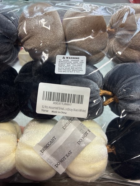 Condition photo showing New/Like New for winlyn 12 pcs small assorted faux velvet pumpkins decorative fabric in white black gray taupe foam pumpkins 3" for farmhouse fall wedding thanksgiving halloween table centerpiece mantel décor gray black white