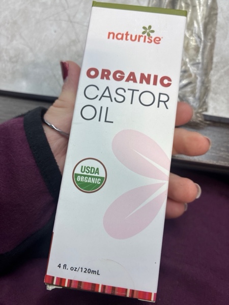 Condition photo showing New/Like New for usda organic castor oil for hair growth – pure castor oil organic cold pressed & unrefined in glass bottle – vegan, non-gmo oils for eyelash, eyebrow, hair, skin & face support (4 fl oz) 4 fl oz (pack of 1)
